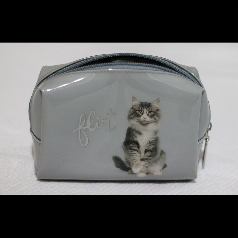 Travel Cat Pouch